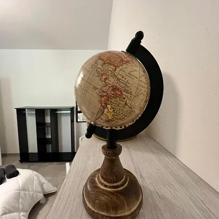 La Casa Di Giada A 3 Minuti Dal Casello Autostradale Di - Parcheggio Privato E Self Check-in ゲストハウス イーモラ