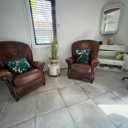 ゲストハウス La Casa Di Giada A 3 Minuti Dal Casello Autostradale Di - Parcheggio Privato E Self Check-in 3*