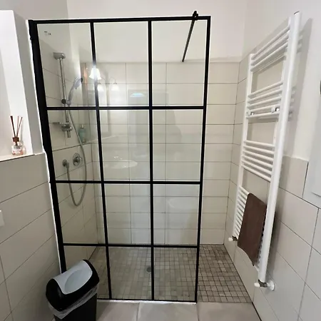 La Casa Di Giada A 3 Minuti Dal Casello Autostradale Di - Parcheggio Privato E Self Check-in ゲストハウス