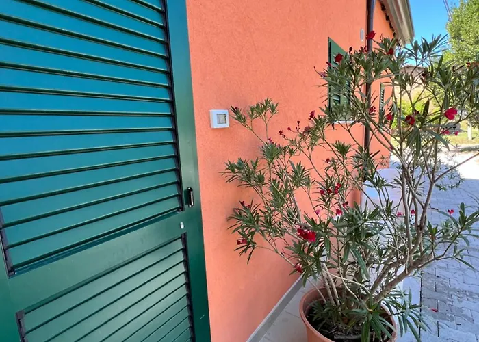 Maison d'hôtes La Casa Di Giada - Self Check-in - Parcheggio Privato- Vicino Autostrada Di Imola