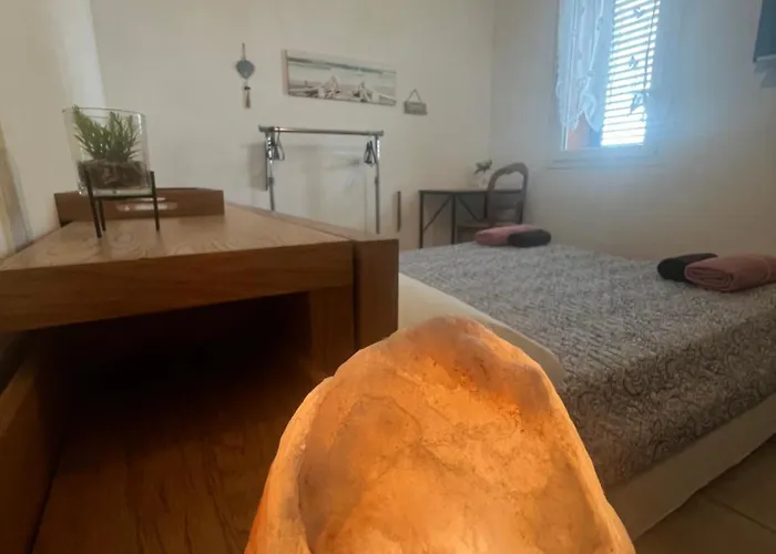 La Casa Di Giada - Self Check-in - Parcheggio Privato- Vicino Autostrada Di Maison d'hôtes