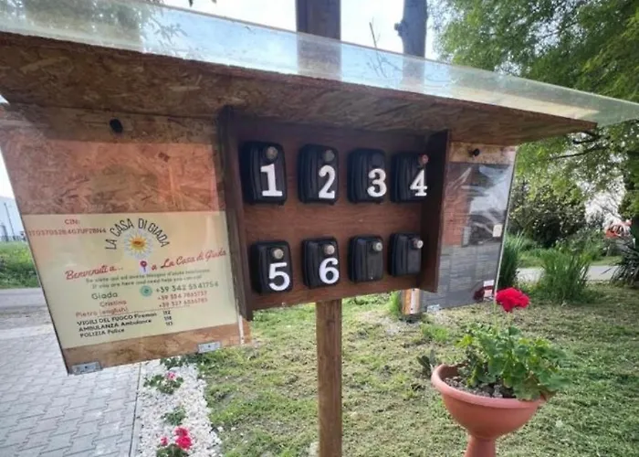 La Casa Di Giada - Self Check-in - Parcheggio Privato- Vicino Autostrada Di Maison d'hôtes Imola