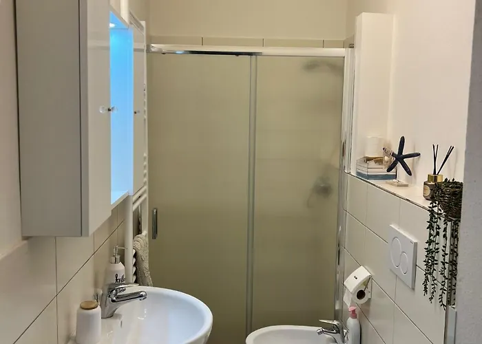 Maison d'hôtes La Casa Di Giada - Self Check-in - Parcheggio Privato- Vicino Autostrada Di