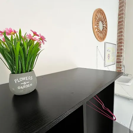 Konukevi La Casa Di Giada A 3 Minuti Dal Casello Autostradale Di - Parcheggio Privato E Self Check-in Imola