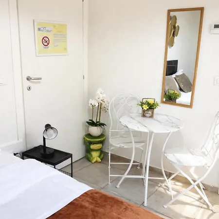 La Casa Di Giada - Self Check In - Parcheggio Privato E Ricarica Ev Pensionat