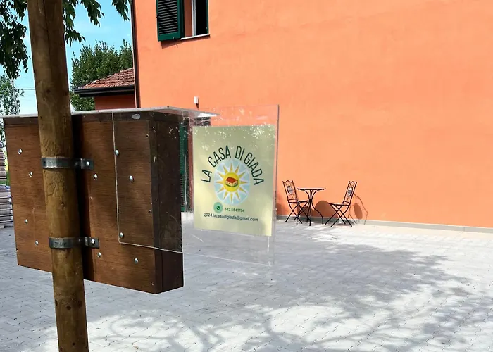 La Casa Di Giada - Self Check-in - Parcheggio Privato- Vicino Autostrada Di
