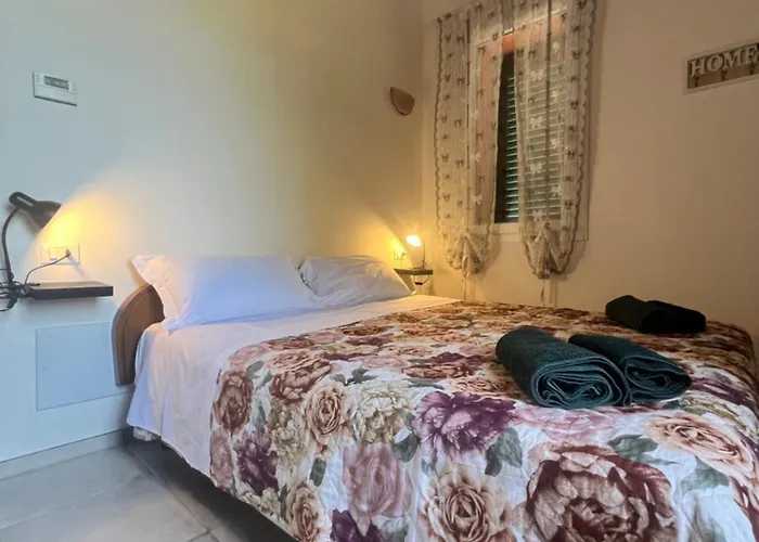 La Casa Di Giada - Self Check-in - Parcheggio Privato- Vicino Autostrada Di