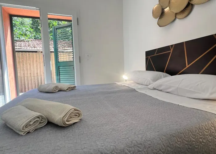 Vendégház La Casa Di Giada - Self Check-in - Parcheggio Privato- Vicino Autostrada Di 3*