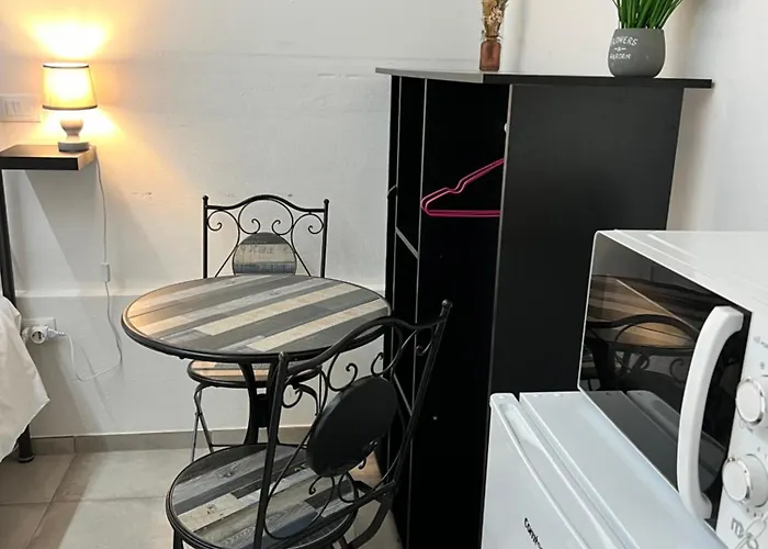 Vendégház La Casa Di Giada - Self Check-in - Parcheggio Privato- Vicino Autostrada Di Imola