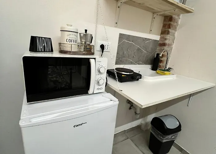 La Casa Di Giada - Self Check-in - Parcheggio Privato- Vicino Autostrada Di