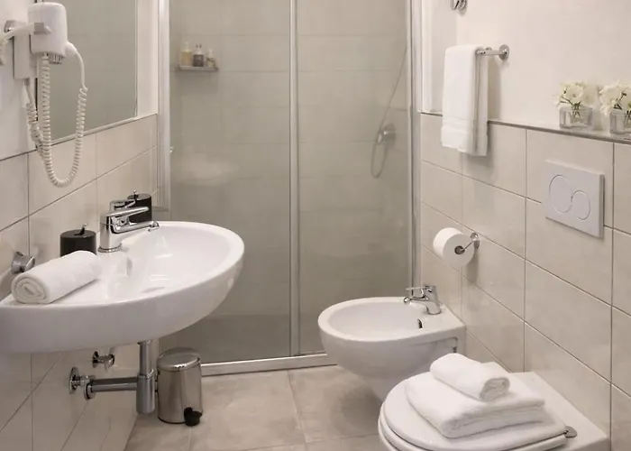 Gæstehus La Casa Di Giada - Vicino Autostrada Di - Self Check In H24 & Parcheggio Gratis 3*